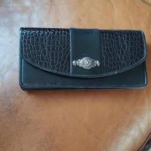 Brighton wallet
